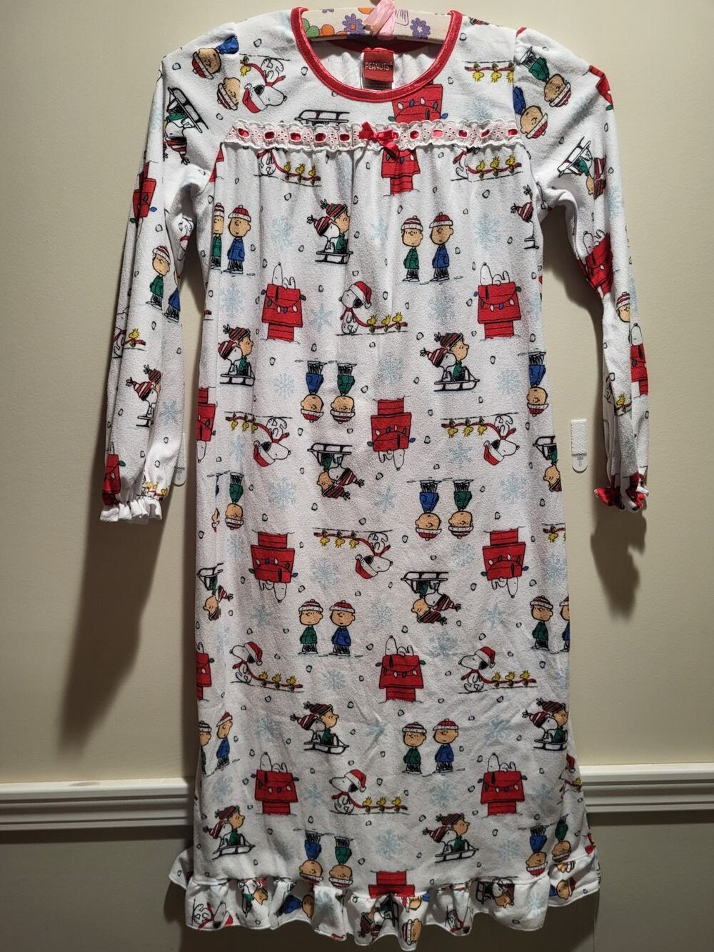 Kids Peanuts Christmas Nightgown Size 8 Pajamas White Dress Snoopy Christmas
